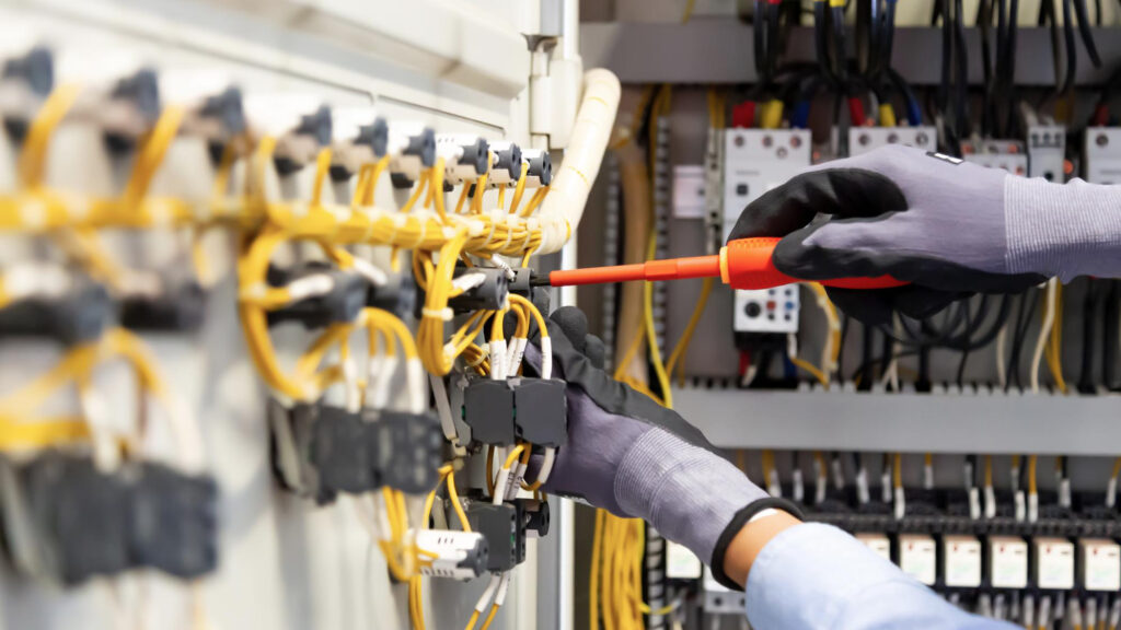 Der Elektriker Notdienst für effiziente Notfalllösungen rund um die Uhr