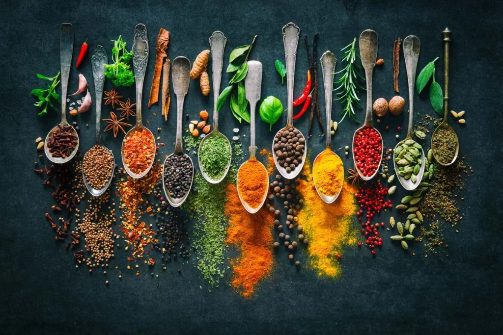 Pinienkerne: Köstlich im Salat und ideal für Pesto