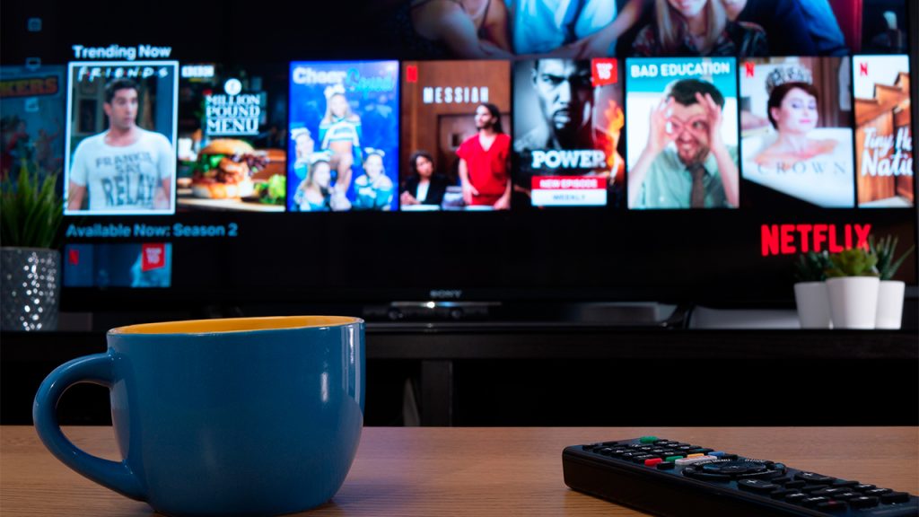 Das richtige IPTV finden: Polen vs. internationale Auswahl